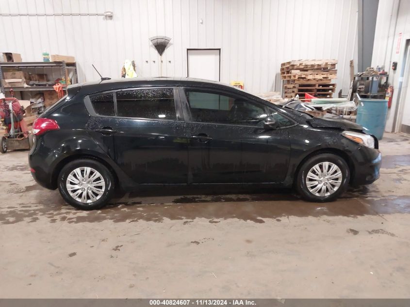 2017 KIA FORTE VIN: KNAFK5A82H5705075