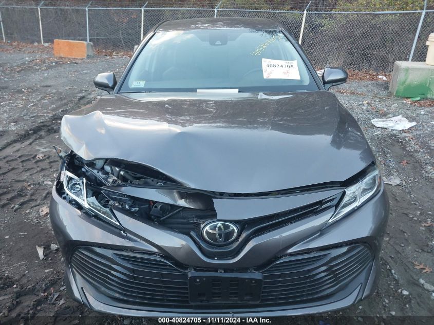 2019 Toyota Camry Le VIN: 4T1B11HK3KU252995 Lot: 40824705