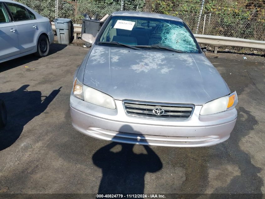 2000 Toyota Camry Ce VIN: 4T1BG22K7YU757086 Lot: 40824779