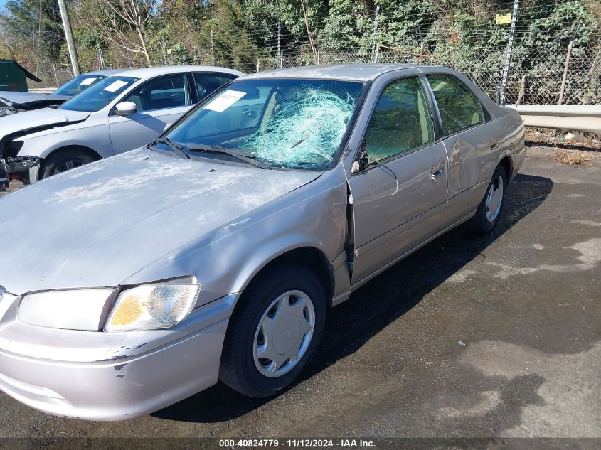 2000 Toyota Camry Ce VIN: 4T1BG22K7YU757086 Lot: 40824779