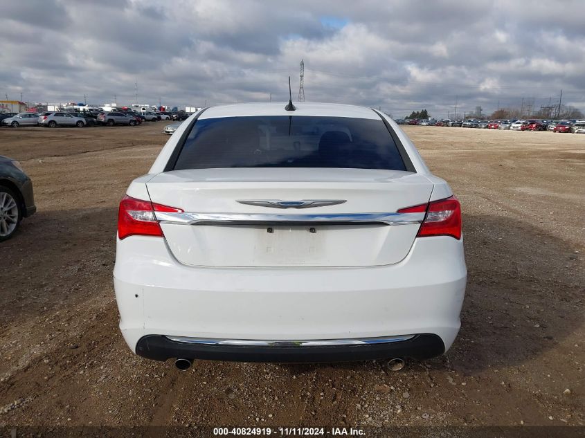 2013 Chrysler 200 Limited VIN: 1C3CCBCG1DN611953 Lot: 40824919