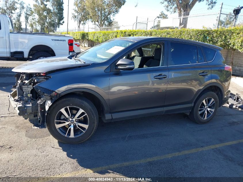 2018 Toyota Rav4 Xle VIN: 2T3RFREV2JW800438 Lot: 40824943