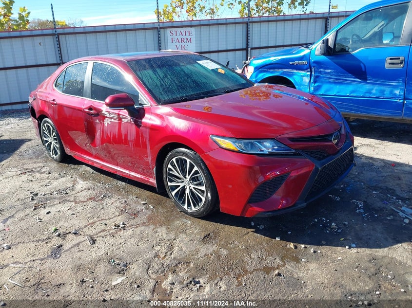 2018 TOYOTA CAMRY VIN: 4T1B11HK2JU516741