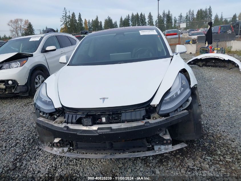 2018 Tesla Model 3 Long Range/Mid Range VIN: 5YJ3E1EAXJF019681 Lot: 40825239