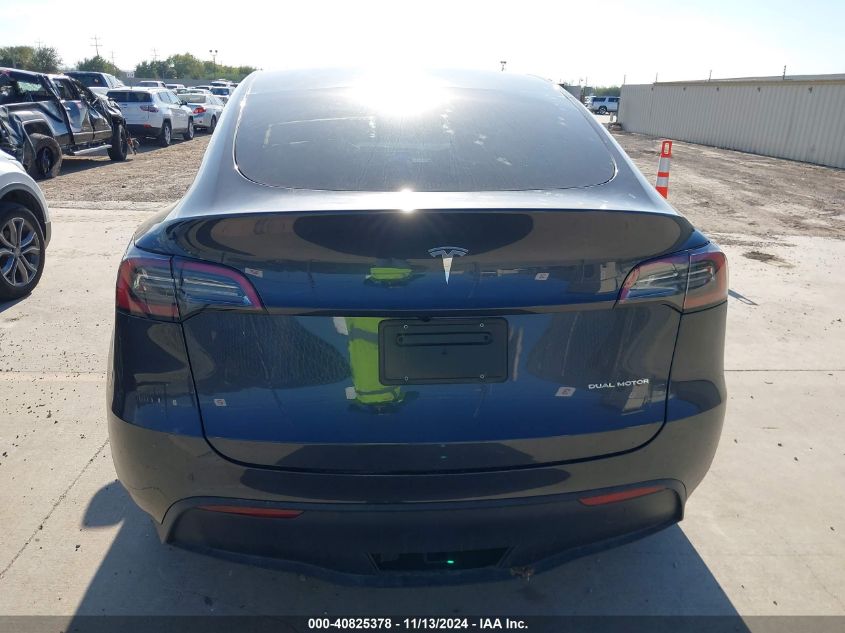 2024 Tesla Model Y Long Range Dual Motor All-Wheel Drive VIN: 7SAYGDEE3RA321734 Lot: 40825378