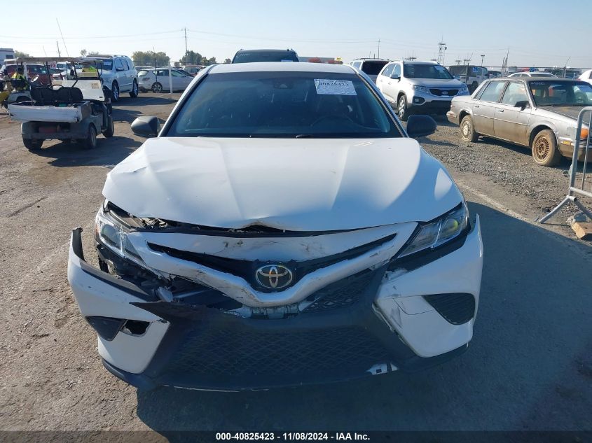 2018 Toyota Camry Se VIN: JTNB11HKXJ3040065 Lot: 40825423