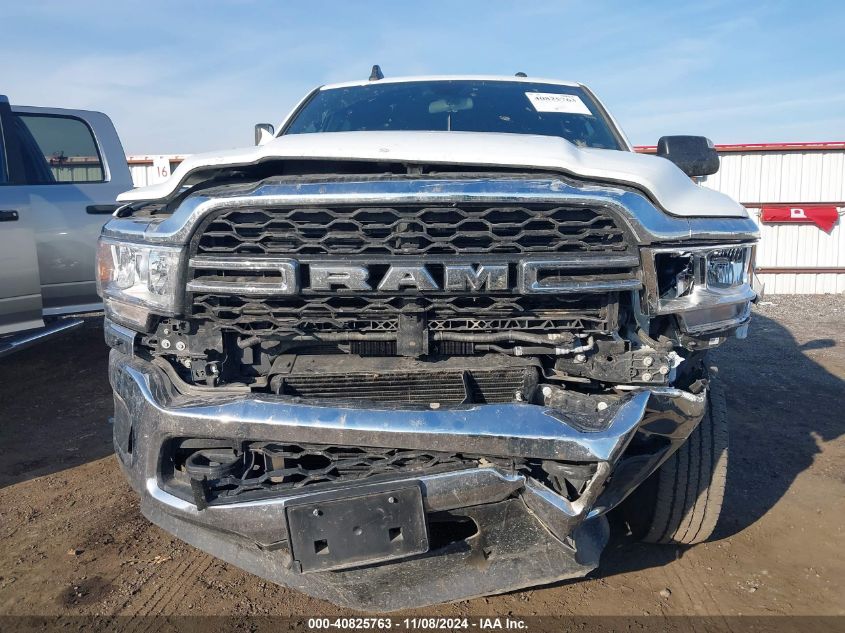 2022 Ram 2500 Tradesman 4X4 6'4 Box VIN: 3C6UR5CL5NG418669 Lot: 40825763