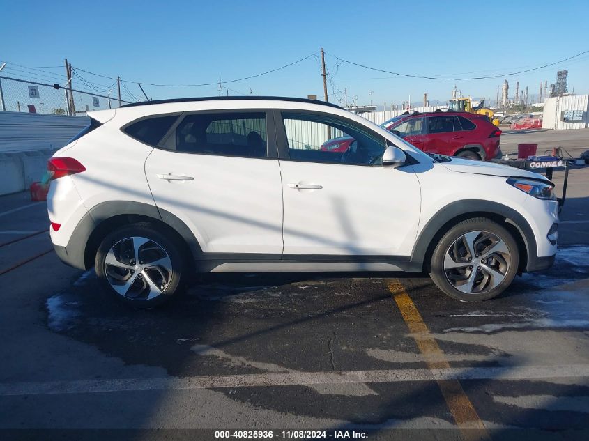 2017 Hyundai Tucson Value VIN: KM8J33A2XHU573193 Lot: 40825936