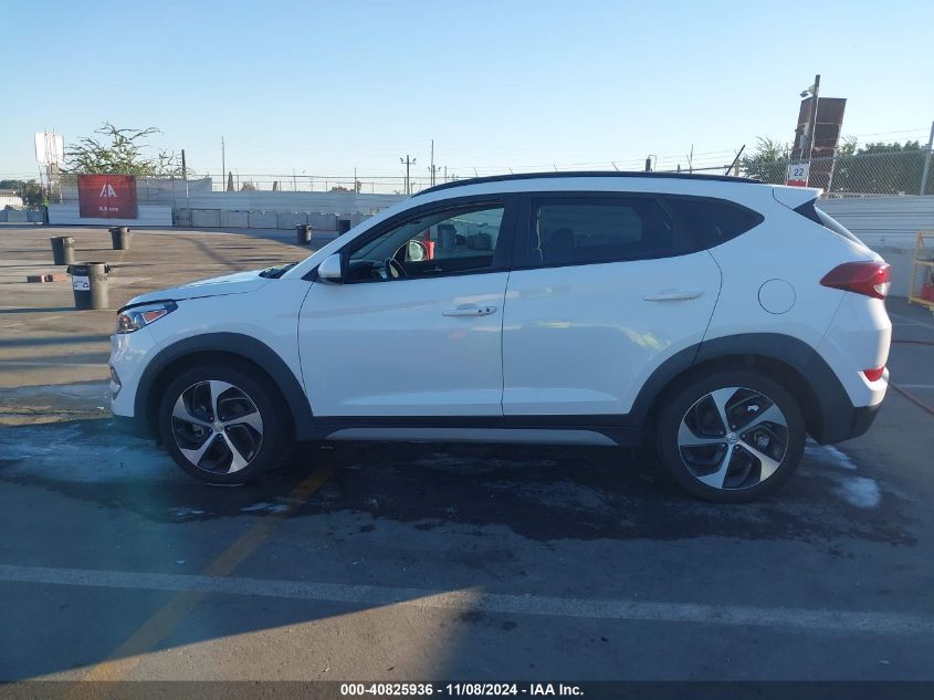 2017 Hyundai Tucson Value VIN: KM8J33A2XHU573193 Lot: 40825936