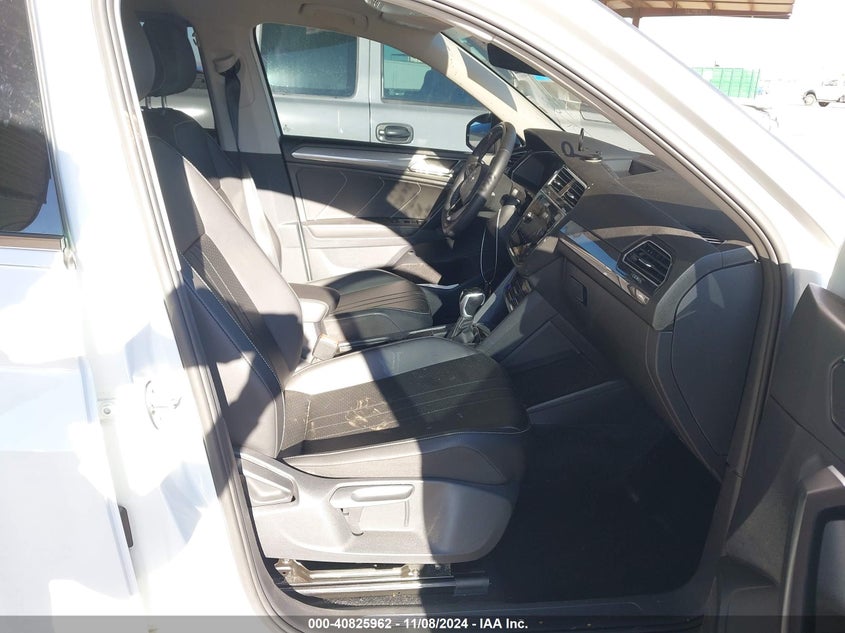 2022 VOLKSWAGEN TIGUAN 2.0L I-4 DI, DOHC, V(VIN: 3VV3B7AX9NM112586