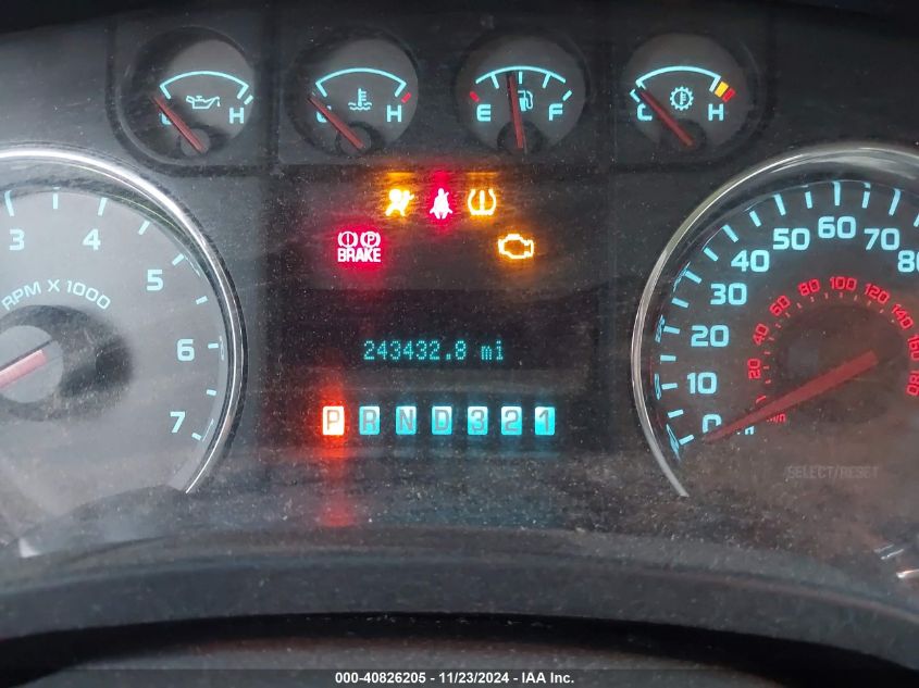 2010 Ford F-150 Fx2 Sport/Xl/Xlt VIN: 1FTEW1C81AKE25762 Lot: 40826205