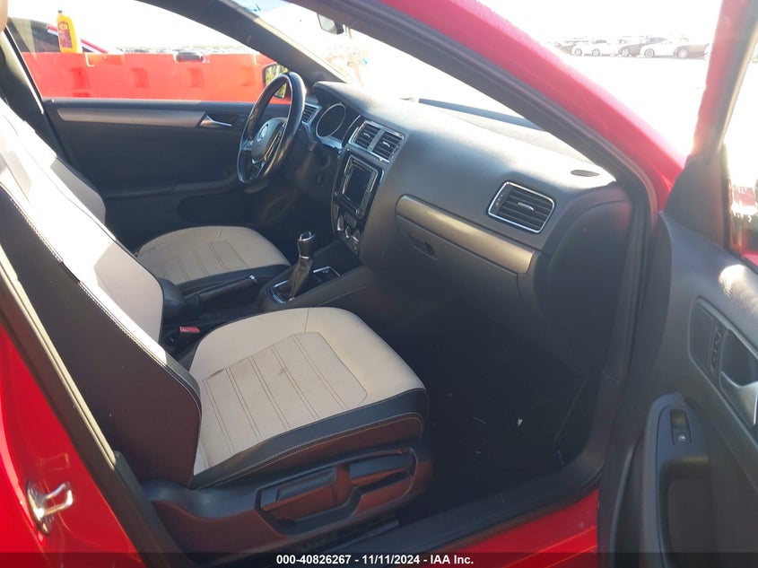 2016 VOLKSWAGEN JETTA 1.8T SPORT - 3VWB17AJ7GM400440