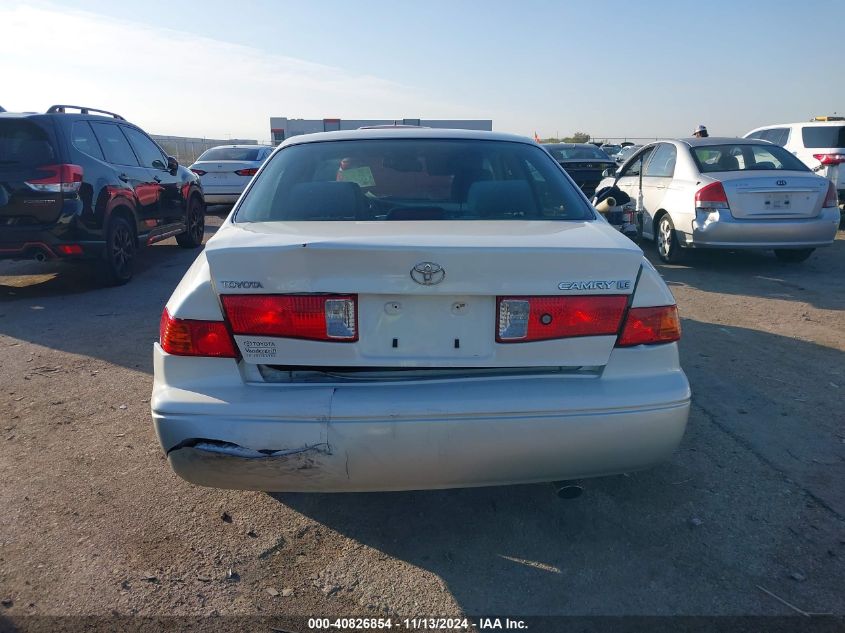 2001 Toyota Camry Le VIN: JT2BG22K710574281 Lot: 40826854