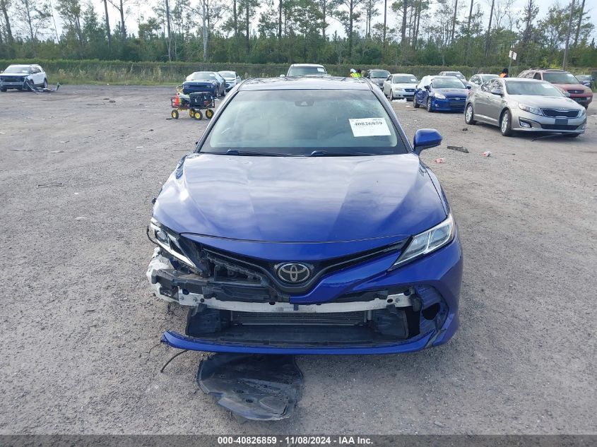 2018 Toyota Camry Le VIN: 4T1B11HK0JU637848 Lot: 40826859