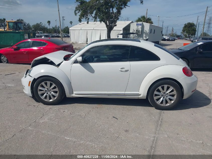 2013 Volkswagen Beetle 2.5L VIN: 3VWJX7AT4DM645347 Lot: 40827228