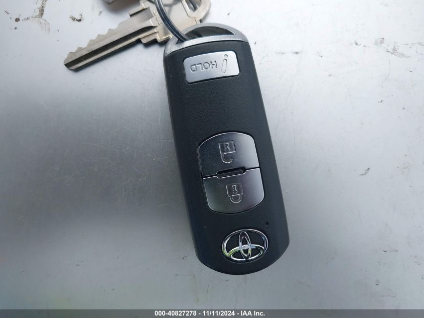 2020 TOYOTA YARIS VIN: 3MYDLBJV1LY705531