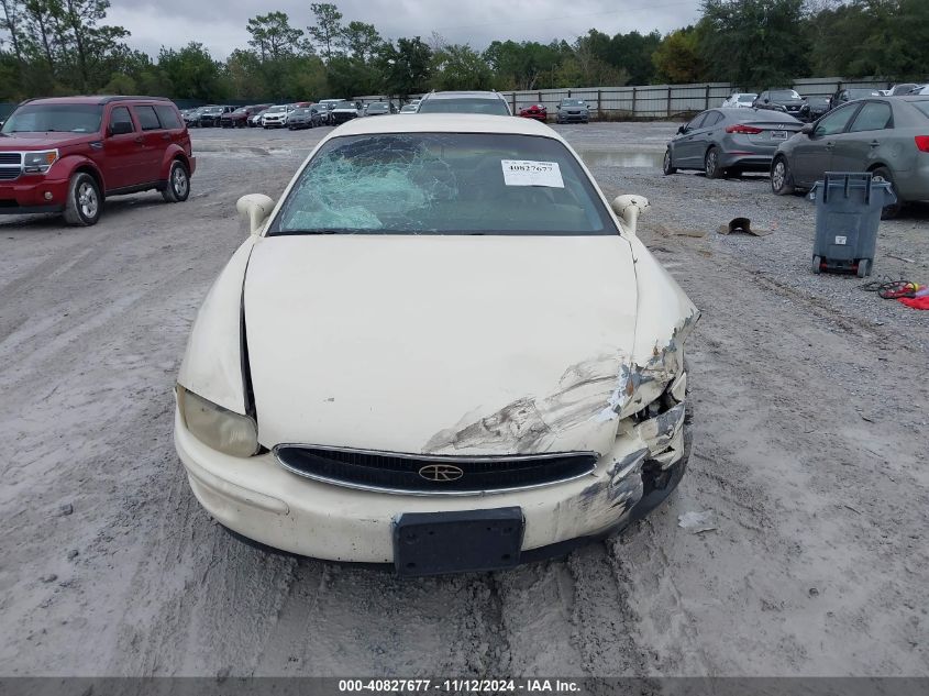 1998 Buick Riviera VIN: 1G4GD2219W4706837 Lot: 40827677