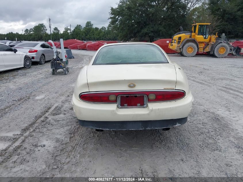 1998 Buick Riviera VIN: 1G4GD2219W4706837 Lot: 40827677