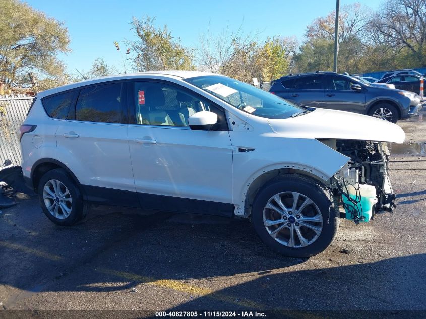 VIN 1FMCU9GD2HUA14061 2017 Ford Escape, SE no.14