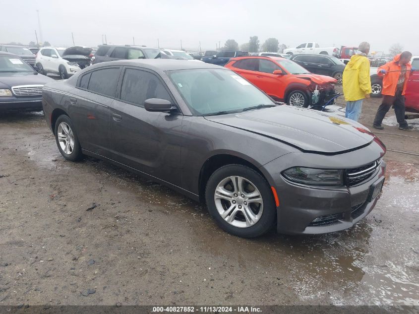 VIN 2C3CDXBG9FH790654 2015 Dodge Charger, SE no.1