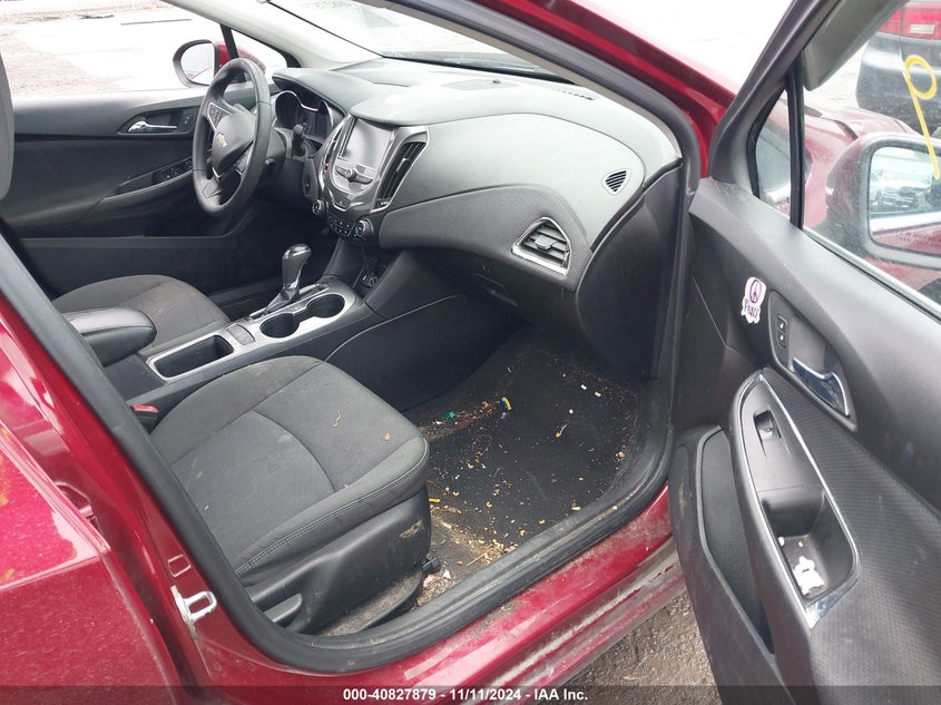 2018 CHEVROLET CRUZE VIN: 1G1BE5SM7J7110620