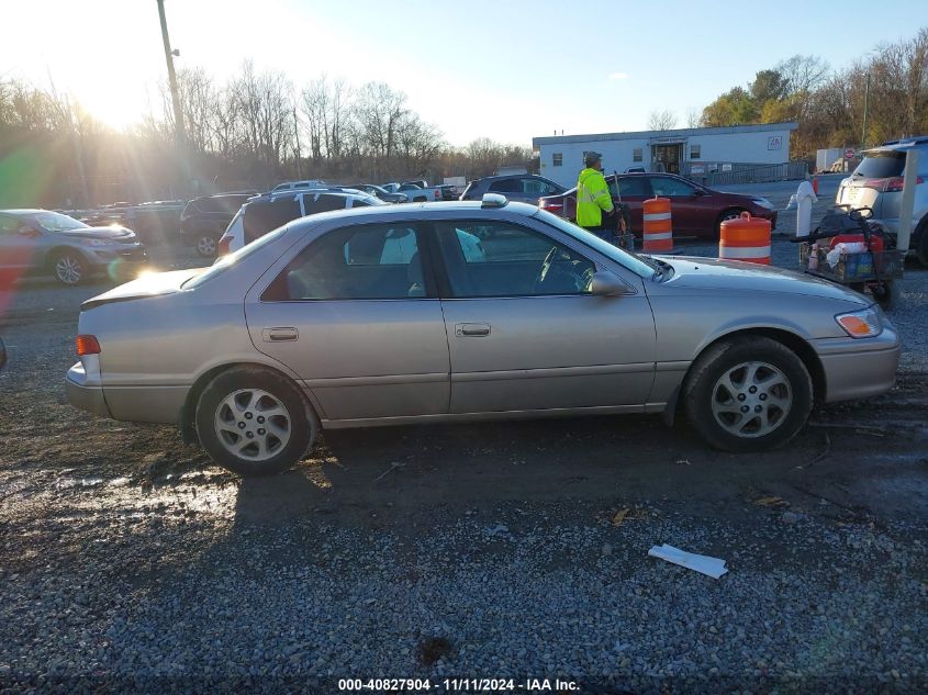 2001 Toyota Camry VIN: 4T18G22K41U861749 Lot: 40827904