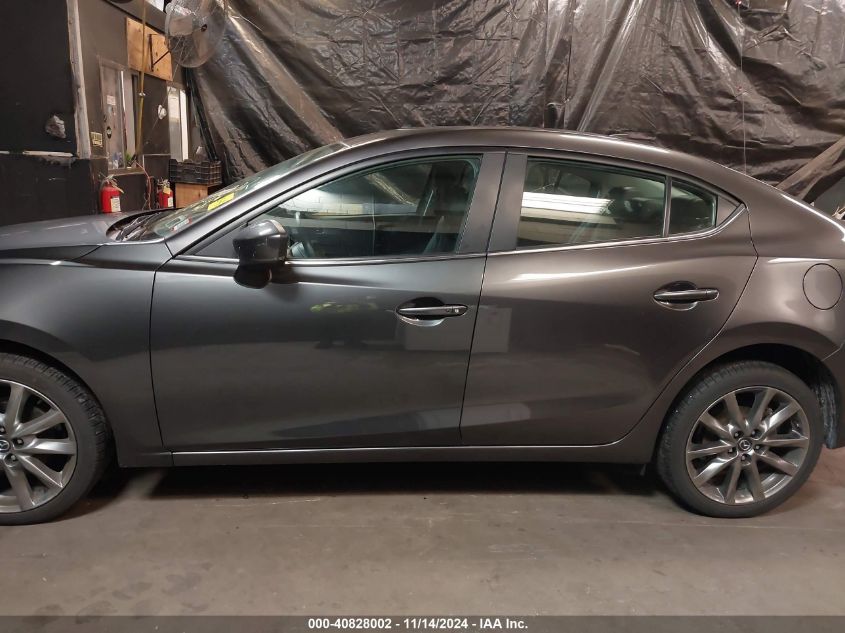 2018 Mazda Mazda3 Touring VIN: 3MZBN1V33JM215936 Lot: 40828002