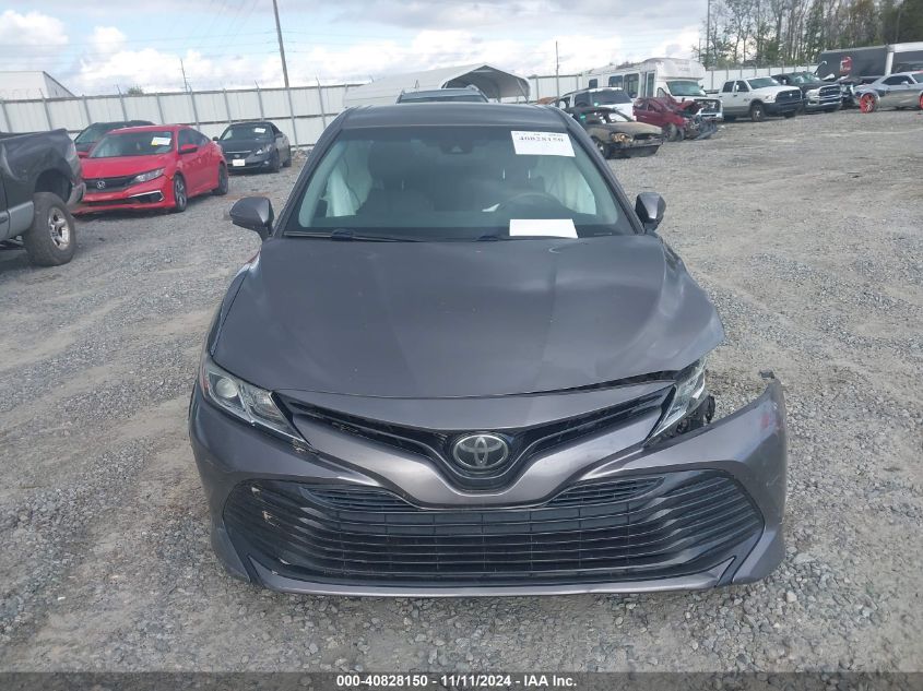 2018 Toyota Camry Le VIN: 4T1B11HK2JU529683 Lot: 40828150