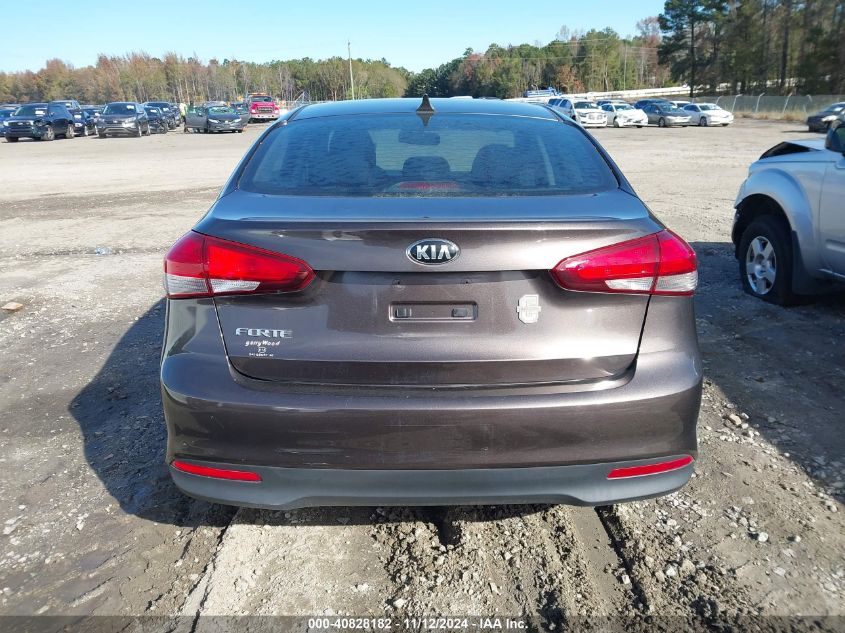 2017 Kia Forte Lx VIN: 3KPFK4A70HE158381 Lot: 40828182