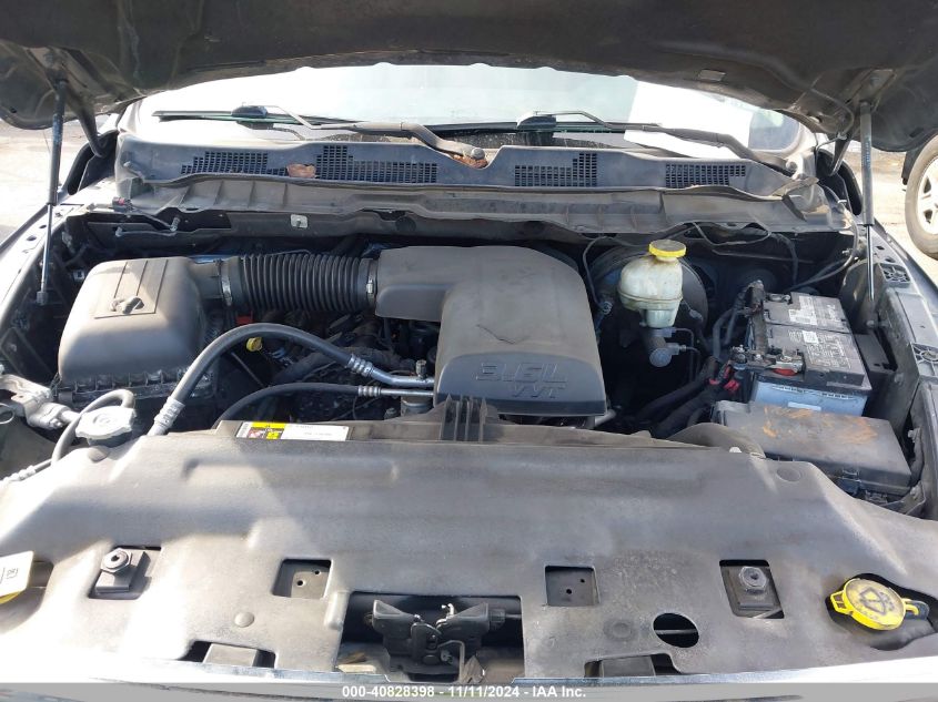 VIN 1C6RR6GG9HS730273 2017 RAM 1500 SLT  4X2 "64" BOX