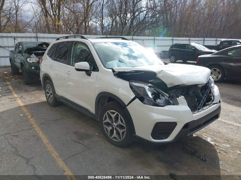 VIN JF2SKAEC0KH409732 2019 Subaru Forester, Premium no.1