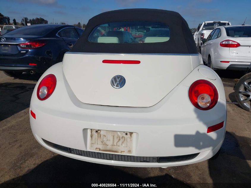 2007 Volkswagen New Beetle Triple White VIN: 3VWFF31Y87M411696 Lot: 40828584