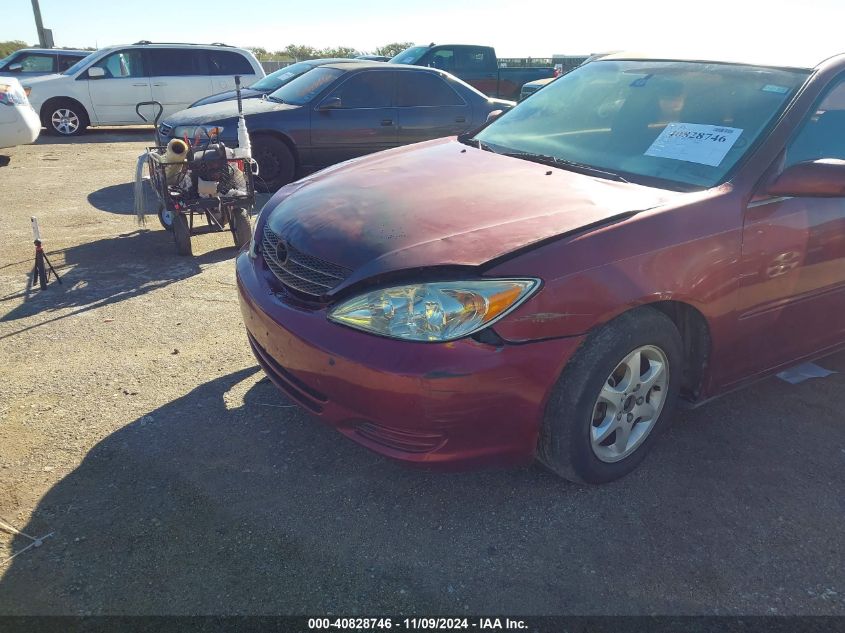 2004 Toyota Camry Le VIN: 4T1BE30K44U370584 Lot: 40828746