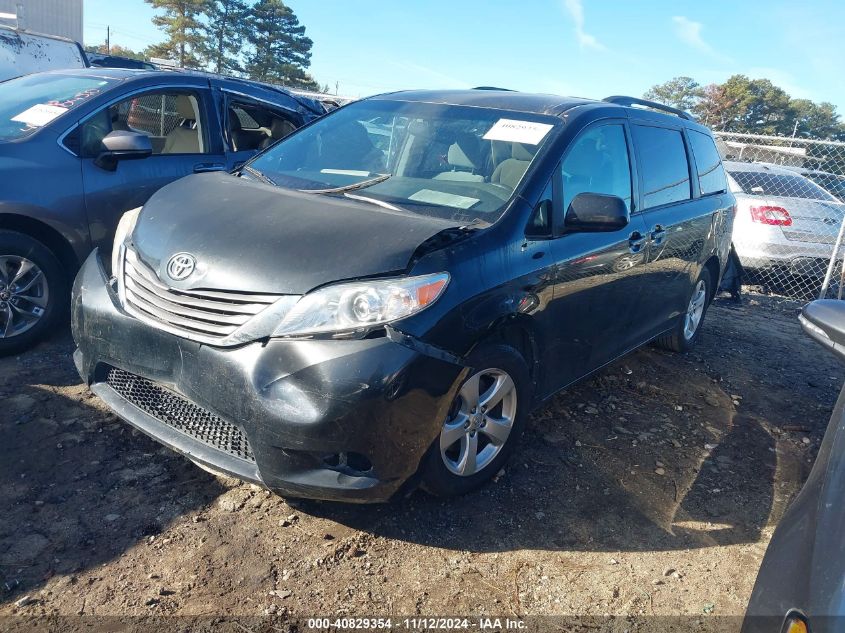 2017 Toyota Sienna Le 8 Passenger VIN: 5TDKZ3DC2HS806127 Lot: 40829354