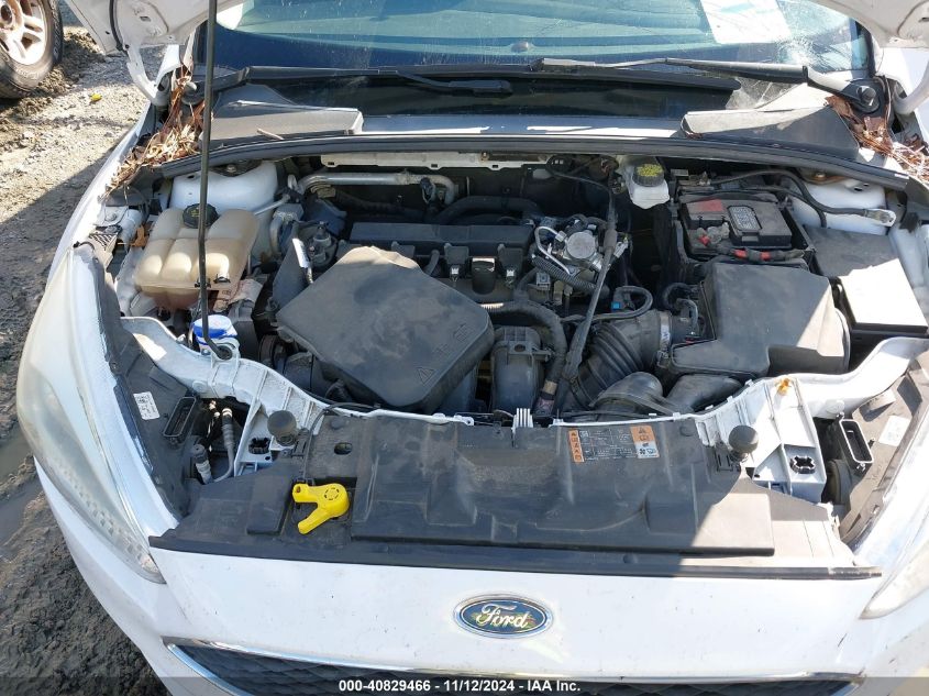 VIN 1FADP3F27JL263857 2018 FORD FOCUS SE