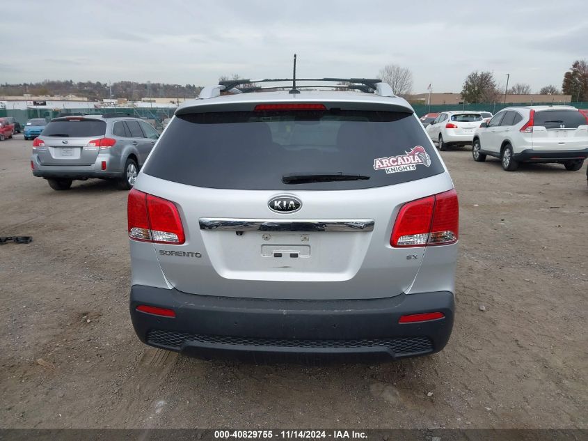 2011 Kia Sorento Ex VIN: 5XYKUCA1XBG097081 Lot: 40829755