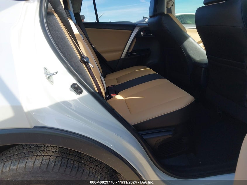 2018 TOYOTA RAV4 HYBRID LIMITED - JTMDJREV4JD173781