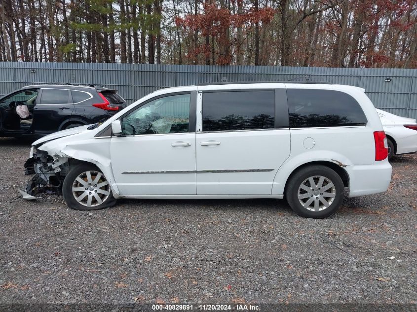 2015 Chrysler Town & Country Touring VIN: 2C4RC1BG2FR538776 Lot: 40829891