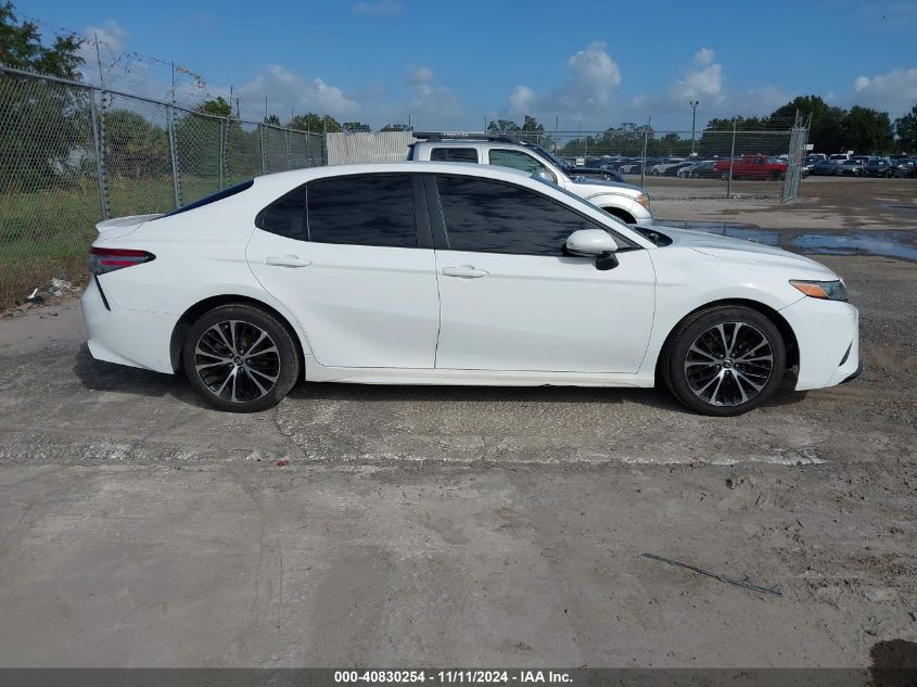 2018 Toyota Camry Se VIN: 4T1B11HK0JU537121 Lot: 40830254