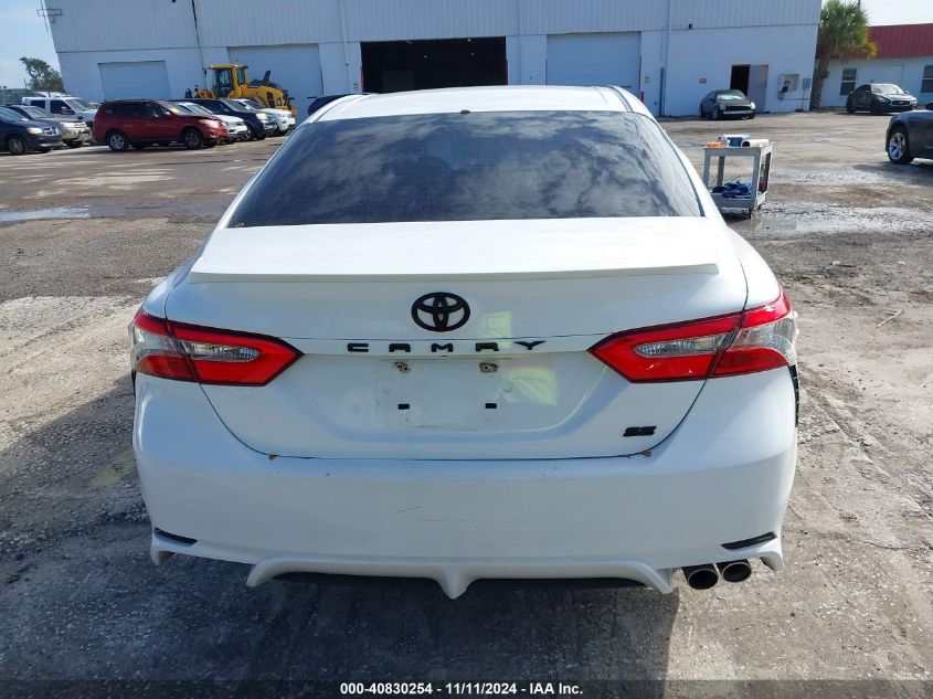 2018 Toyota Camry Se VIN: 4T1B11HK0JU537121 Lot: 40830254