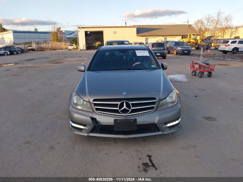 2012 Mercedes-Benz C 300 Luxury 4Matic/Sport 4Matic VIN: WDDGF8BBXCR198392 Lot: 40830259