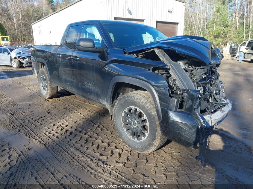 TOYOTA TUNDRA SR5 2024