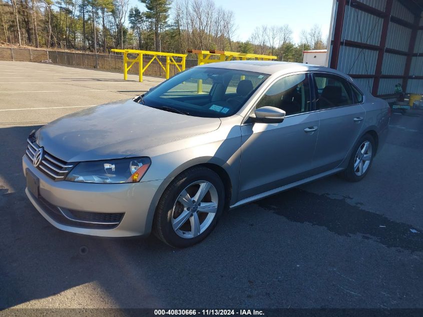 2013 Volkswagen Passat Se W/Sunroof VIN: 1VWBP7A39DC120807 Lot: 40830666