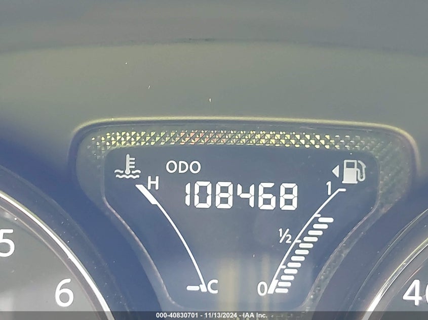 2017 NISSAN VERSA 1.6 SV - 3N1CN7AP7HK458838