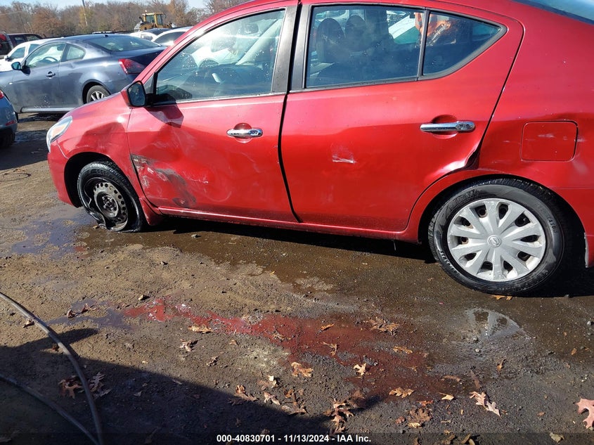 2017 NISSAN VERSA 1.6 SV - 3N1CN7AP7HK458838
