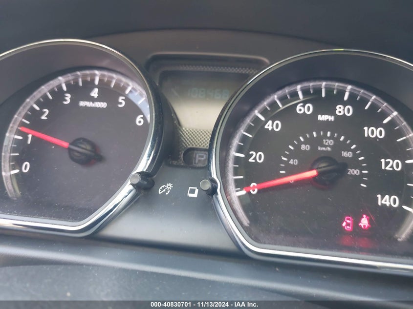 2017 NISSAN VERSA 1.6 SV - 3N1CN7AP7HK458838