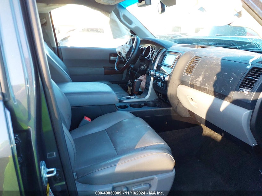 2014 TOYOTA SEQUOIA VIN: 5TDYY5G12ES051818