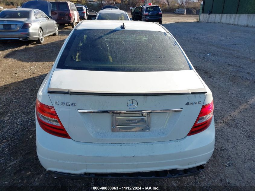 2012 Mercedes-Benz C 300 Luxury 4Matic/Sport 4Matic VIN: WDDGF8BB5CR206558 Lot: 40830963