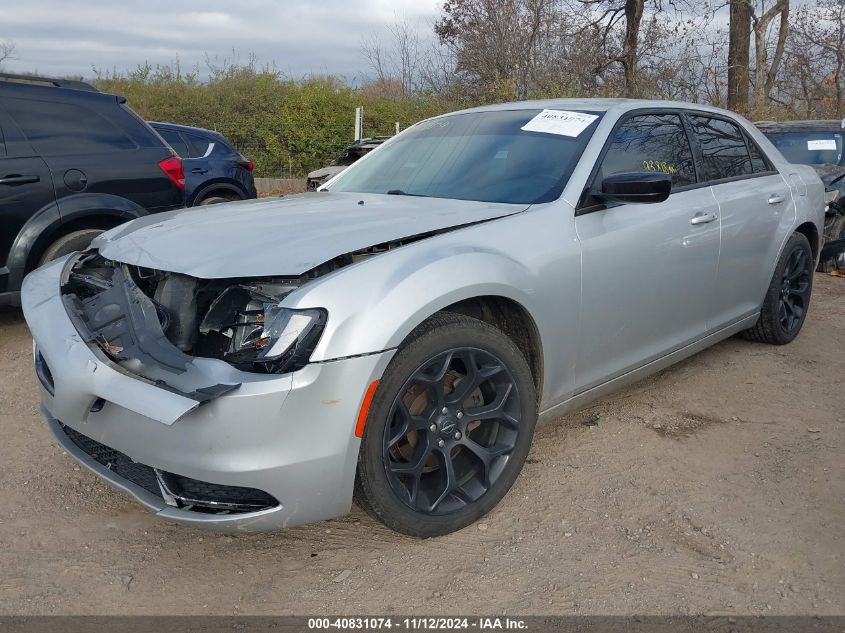 2019 Chrysler 300 Touring VIN: 2C3CCAAG1KH610191 Lot: 40831074