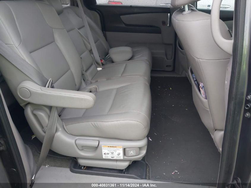 VIN 5FNRL5H6XHB003912 2017 Honda Odyssey, Ex-L no.8